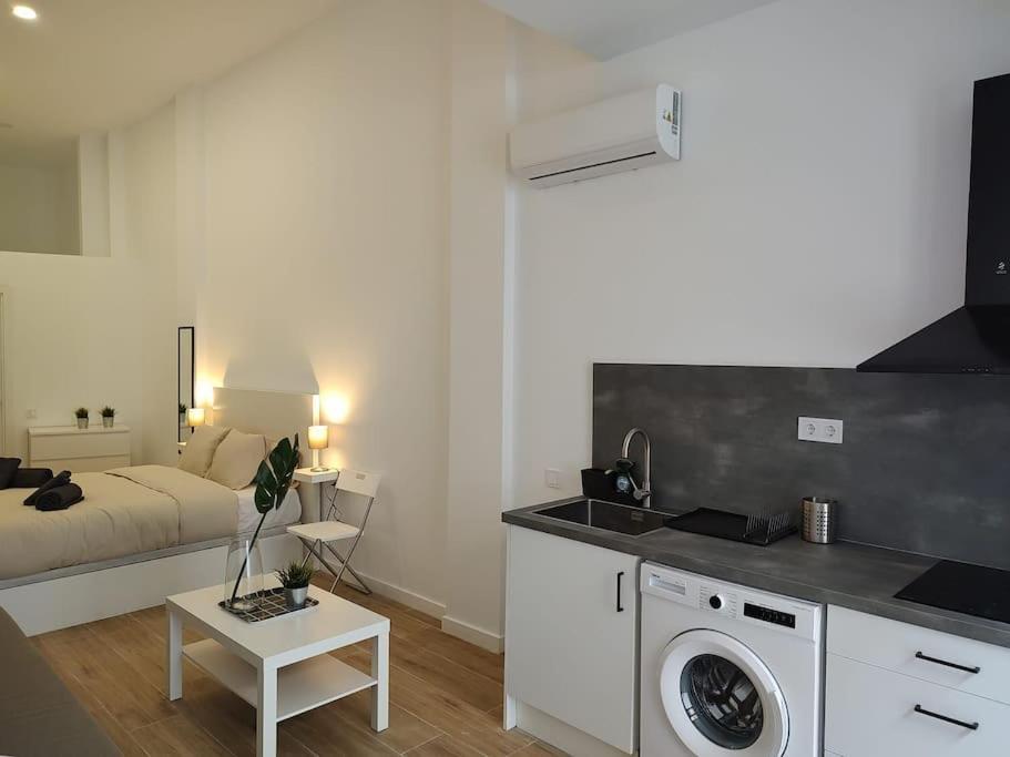 Apartament Nuevo Loft En Playa Y Cerca Del Centro, Ac Y Wifi Walencja Zewnętrze zdjęcie
