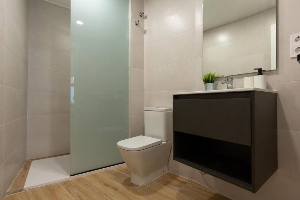 Apartament Nuevo Loft En Playa Y Cerca Del Centro, Ac Y Wifi Walencja Zewnętrze zdjęcie
